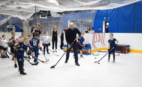 Вячеслав Федорищев с рабочей поездкой посетил Кинель и Кинельский район Вячеслав Федорищев с рабочей поездкой посетил Кинель и Кинельский район