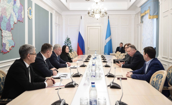 Алексей Русских и руководство «Аурус-Аэро» обсудили детали реализации инвестпроекта Алексей Русских и руководство «Аурус-Аэро» обсудили детали реализации инвестпроекта